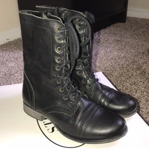 Steve Madden Troopa Black Leather boots